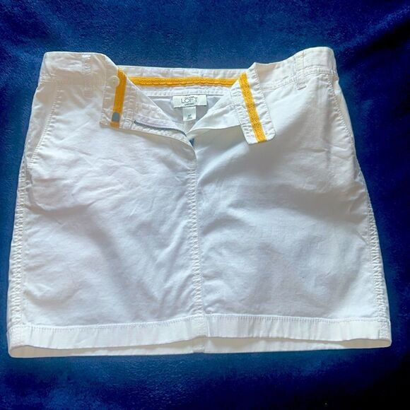 LOFT Dresses & Skirts - Ann Taylor Loft White Short Skit Size 6 Petites